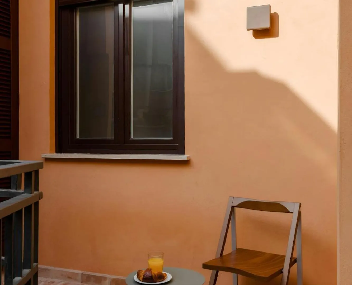Sonder By Marriott Bonvoy Antinoo Apartments Piazza Del Parlamento Rom 0*,
