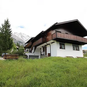  Apartment Overlooking The Dolomites Italy