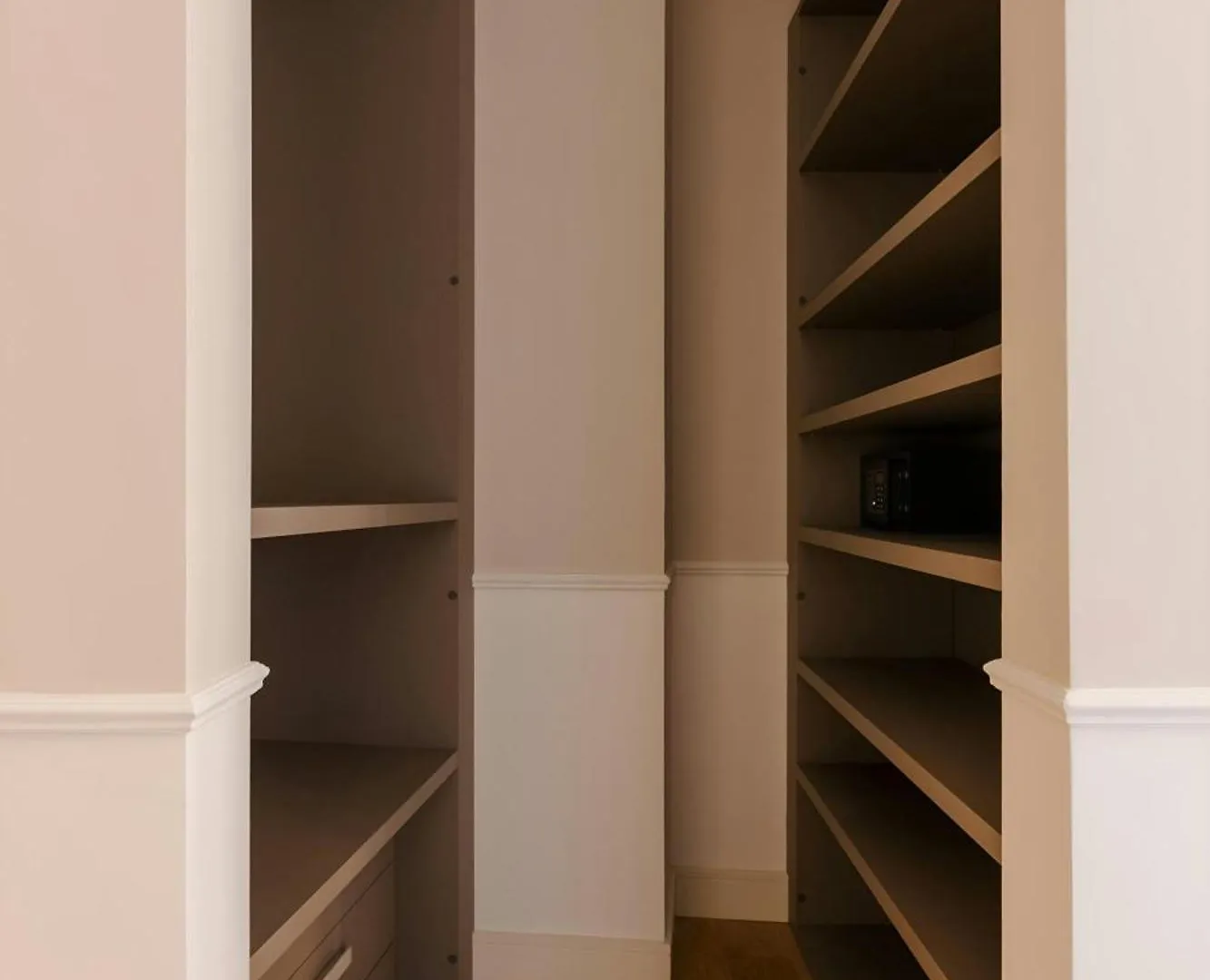 Sonder By Marriott Bonvoy Antinoo Apartments Piazza Del Parlamento 로마 0*,  이탈리아