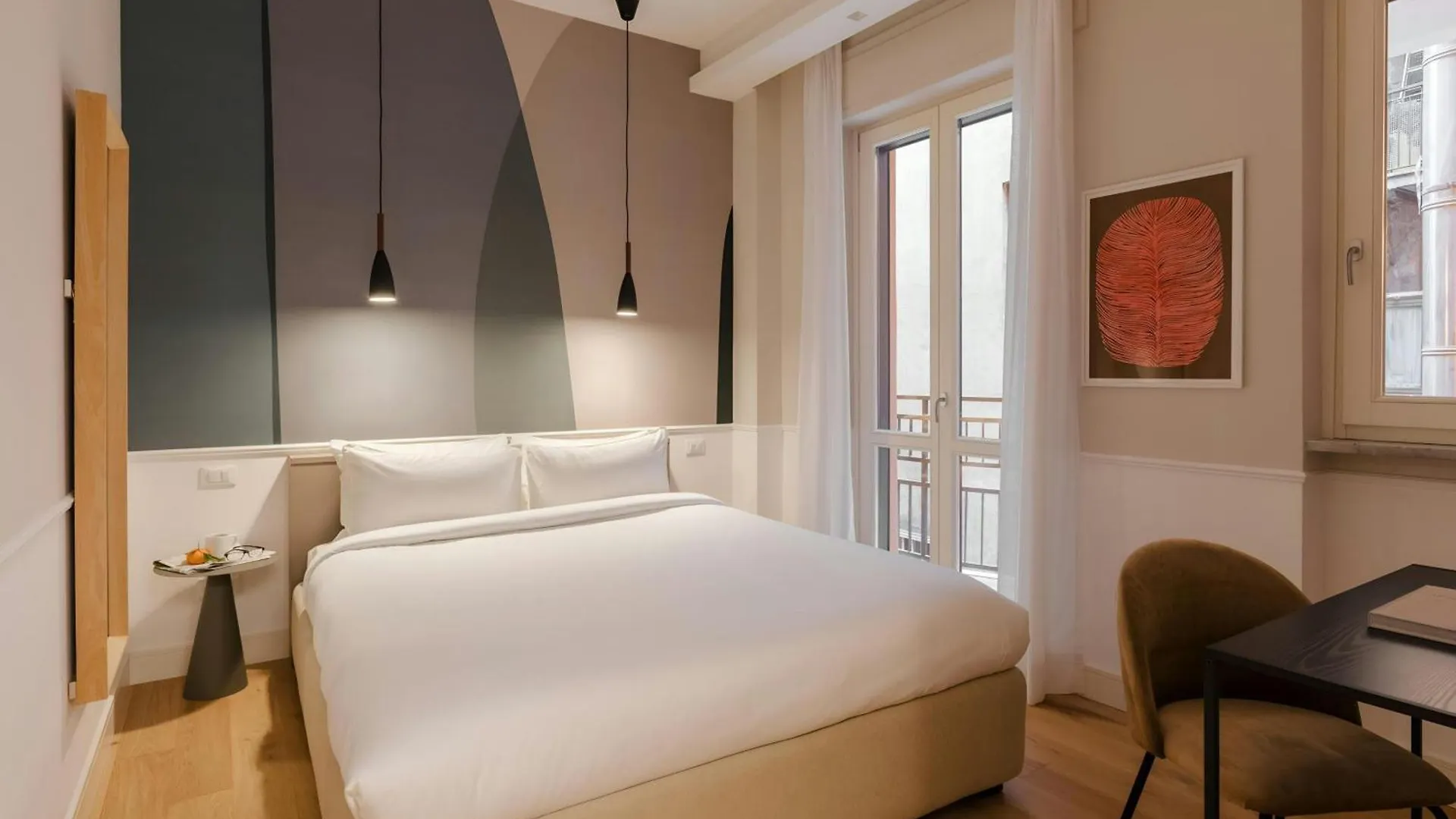 Sonder By Marriott Bonvoy Antinoo Apartments Piazza Del Parlamento Roma 0*,