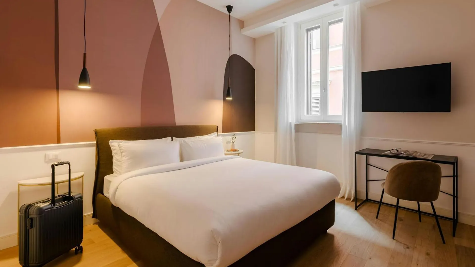 Sonder By Marriott Bonvoy Antinoo Apartments Piazza Del Parlamento Roma