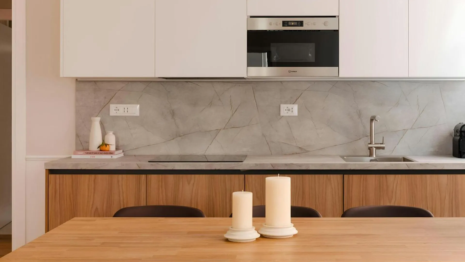 Sonder By Marriott Bonvoy Antinoo Apartments Piazza Del Parlamento Roma 0*,