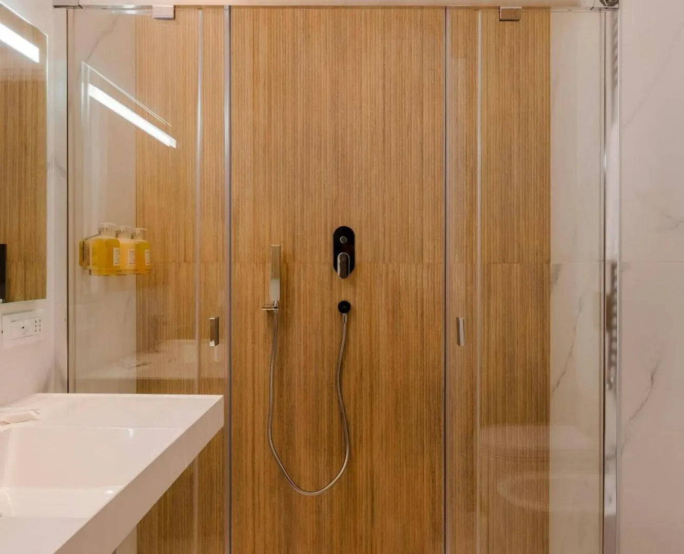 Sonder By Marriott Bonvoy Antinoo Apartments Piazza Del Parlamento Roma Apart-hotel