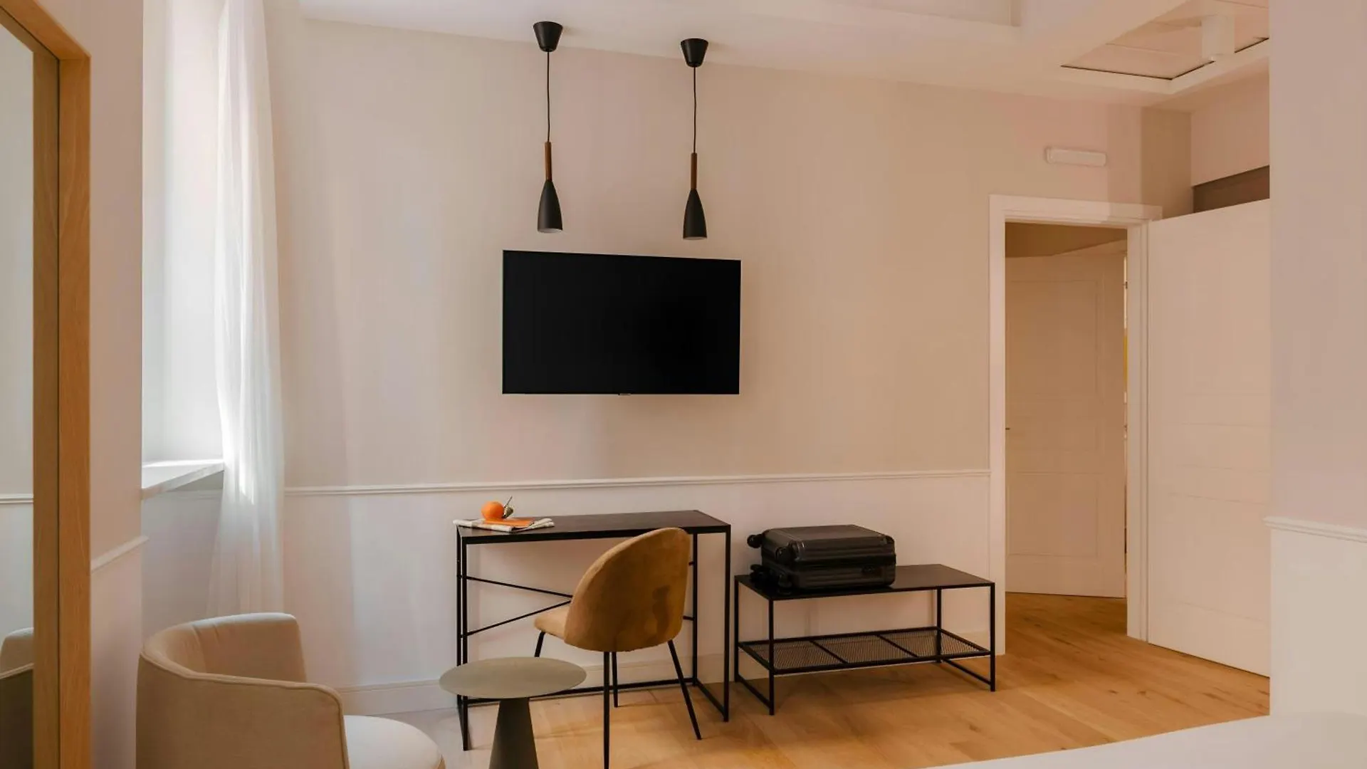 Apart-hotel Sonder By Marriott Bonvoy Antinoo Apartments Piazza Del Parlamento Roma Itália